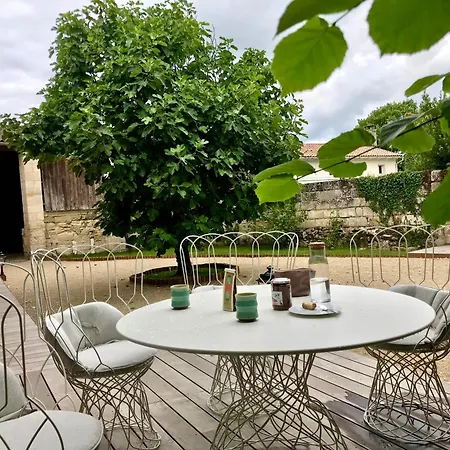 5 Etoiles Proche De Saint Emilion